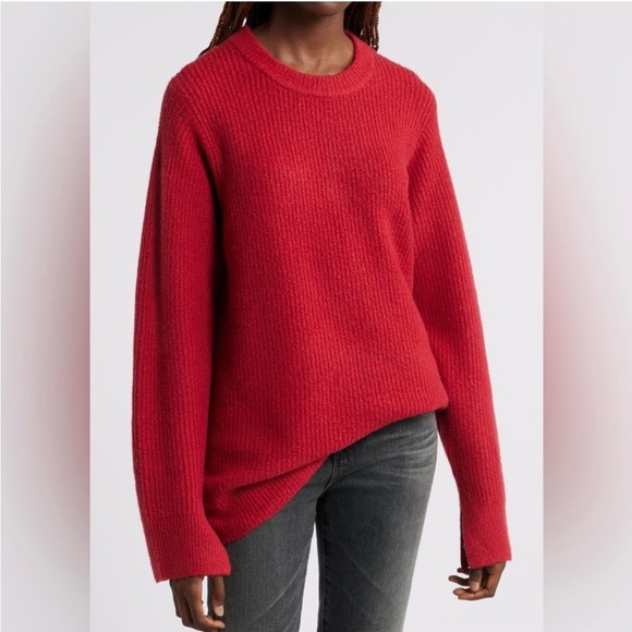 Treasure & Bond Crew Neck Knit
Sweater Red Size Medium - Picture 11 of 11
